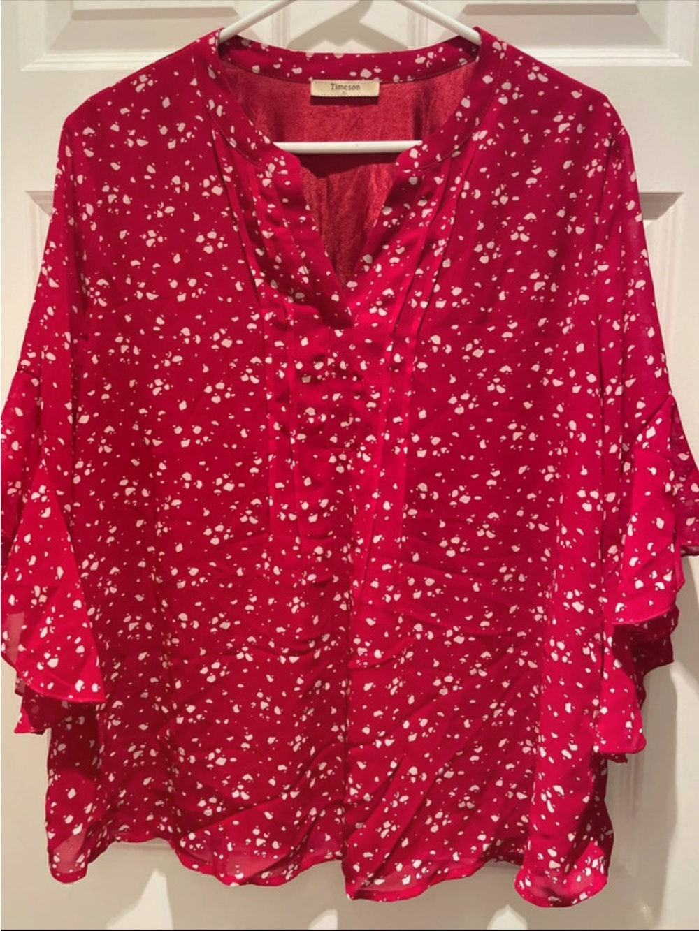 Timeson red and white v-neck flutter sleeve size XL